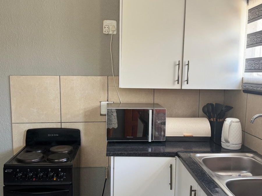 5 Bedroom Property for Sale in Meredale Gauteng