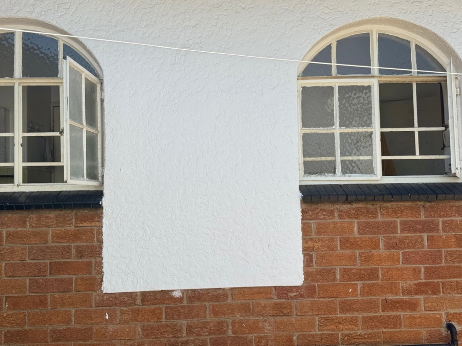 5 Bedroom Property for Sale in Meredale Gauteng