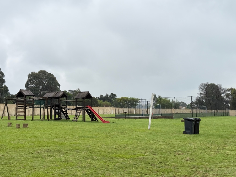 2 Bedroom Property for Sale in Aeroton Gauteng