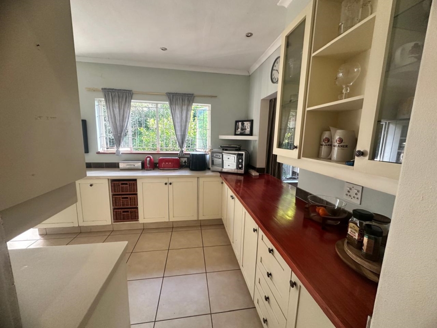 To Let 3 Bedroom Property for Rent in Brackenhurst Gauteng