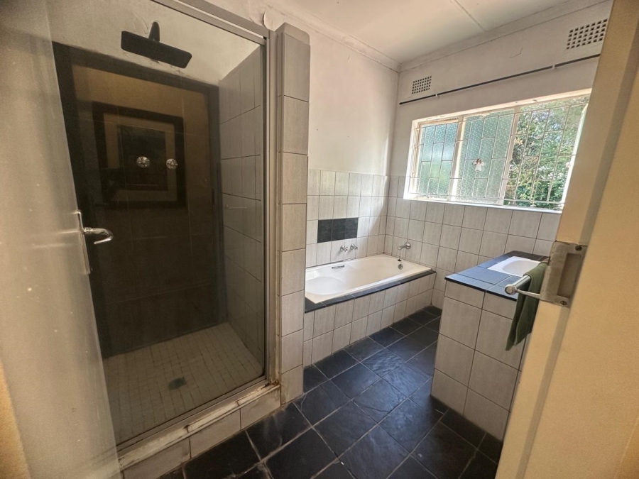To Let 3 Bedroom Property for Rent in Brackenhurst Gauteng