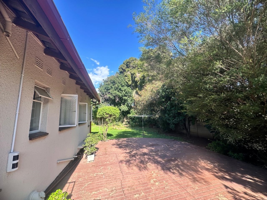 To Let 3 Bedroom Property for Rent in Brackenhurst Gauteng