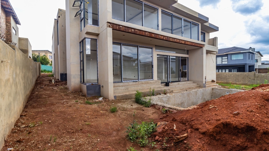 4 Bedroom Property for Sale in Eye of Africa Gauteng