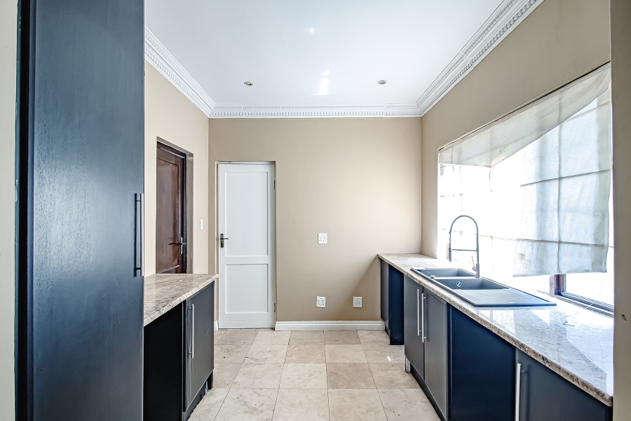 4 Bedroom Property for Sale in Blue Valley Golf Estate Gauteng