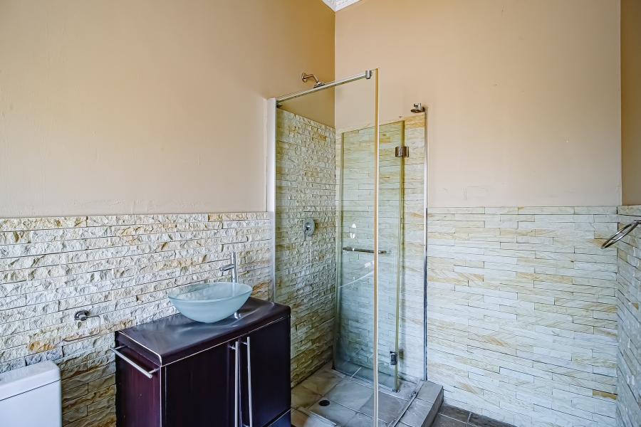 4 Bedroom Property for Sale in Blue Valley Golf Estate Gauteng