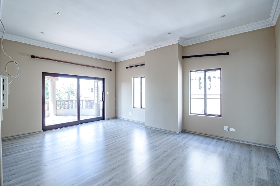 4 Bedroom Property for Sale in Blue Valley Golf Estate Gauteng