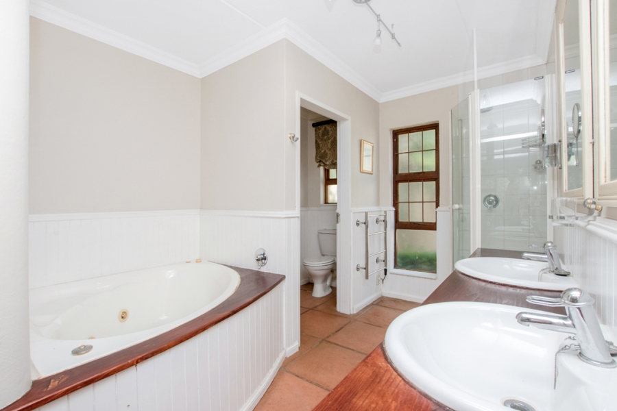 3 Bedroom Property for Sale in Beverley Gauteng