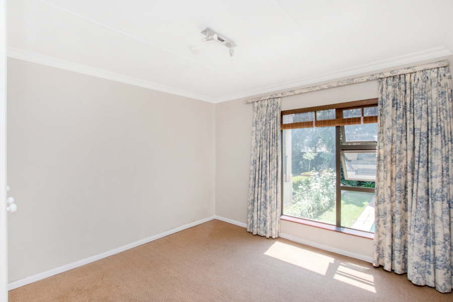 3 Bedroom Property for Sale in Beverley Gauteng