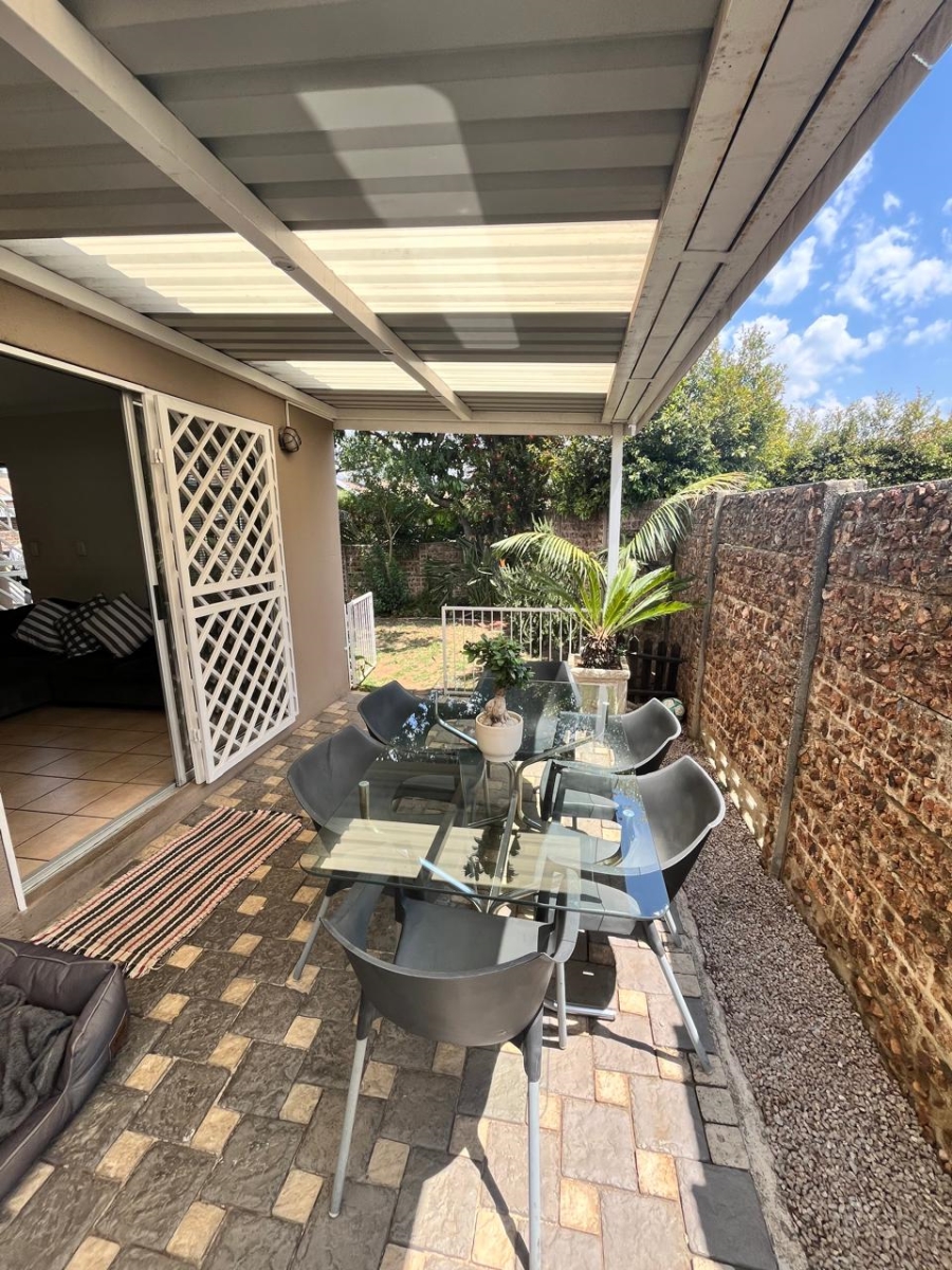 2 Bedroom Property for Sale in Eden Glen Gauteng