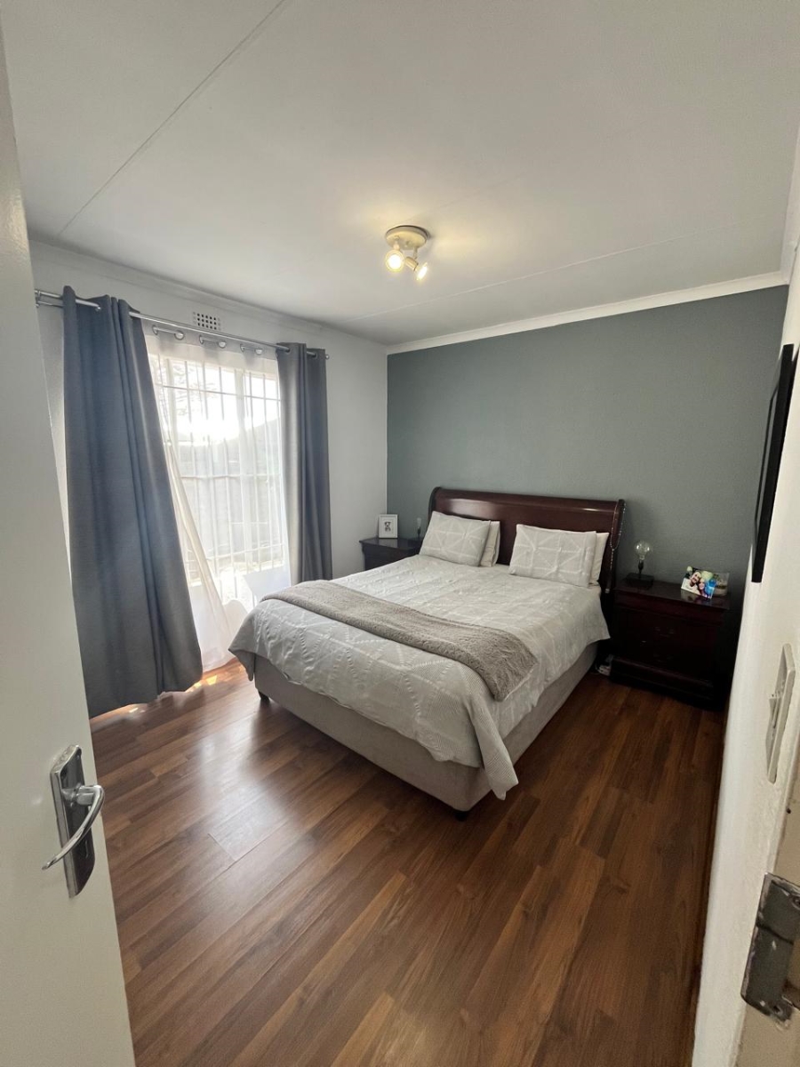 2 Bedroom Property for Sale in Eden Glen Gauteng