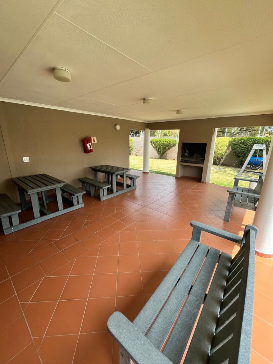 2 Bedroom Property for Sale in Eden Glen Gauteng