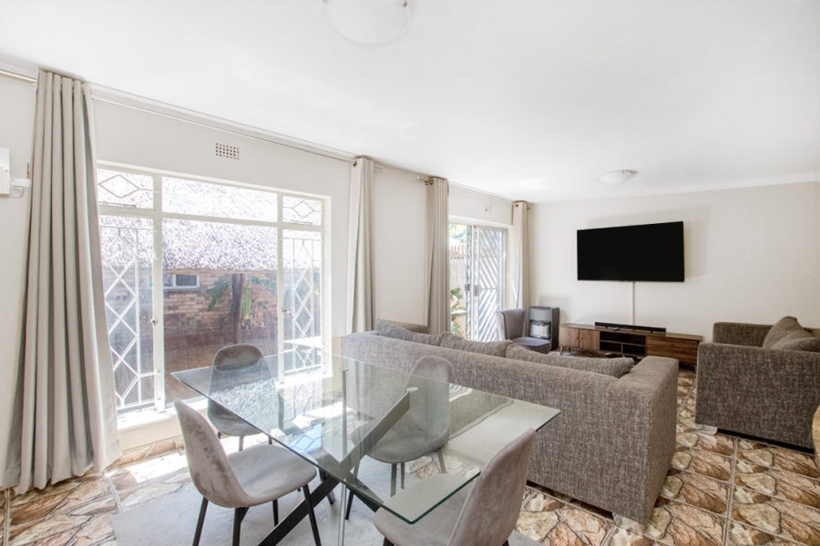 2 Bedroom Property for Sale in Lindhaven Gauteng