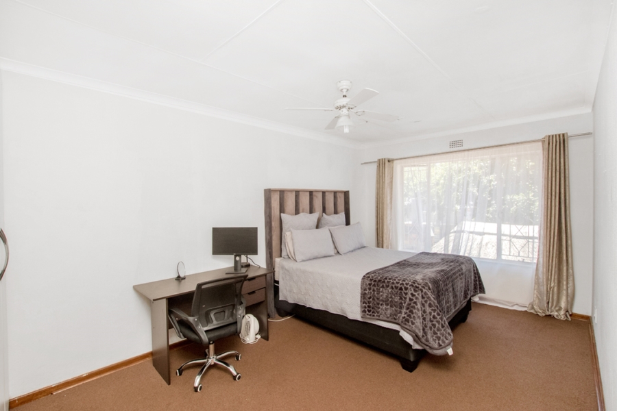 2 Bedroom Property for Sale in Lindhaven Gauteng