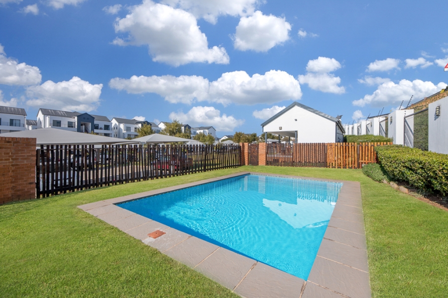 3 Bedroom Property for Sale in Greenstone Hill Gauteng