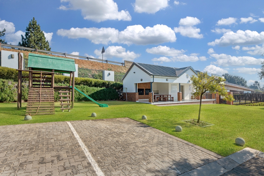 3 Bedroom Property for Sale in Greenstone Hill Gauteng