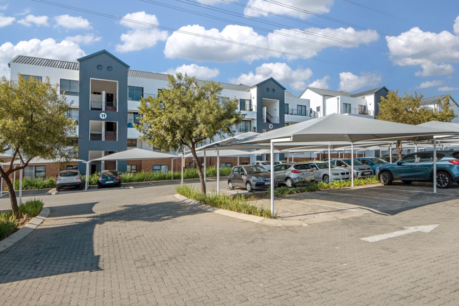 3 Bedroom Property for Sale in Greenstone Hill Gauteng