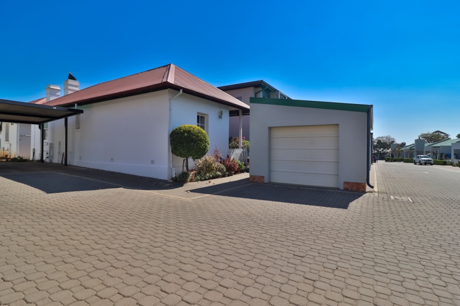 1 Bedroom Property for Sale in Modderfontein Gauteng