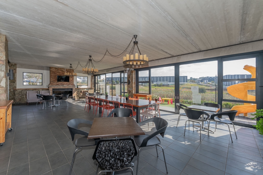 2 Bedroom Property for Sale in Modderfontein Gauteng