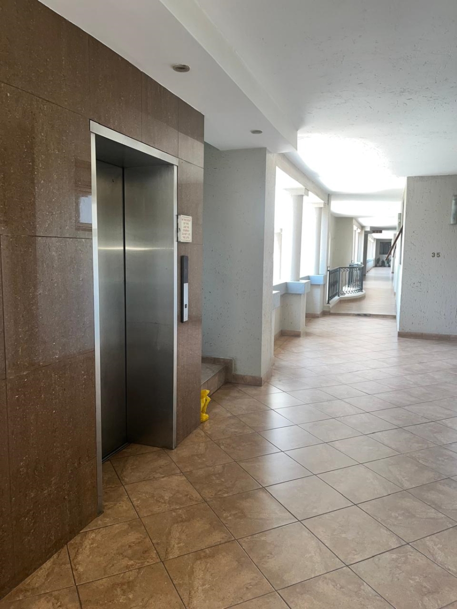 2 Bedroom Property for Sale in Bedfordview Gauteng