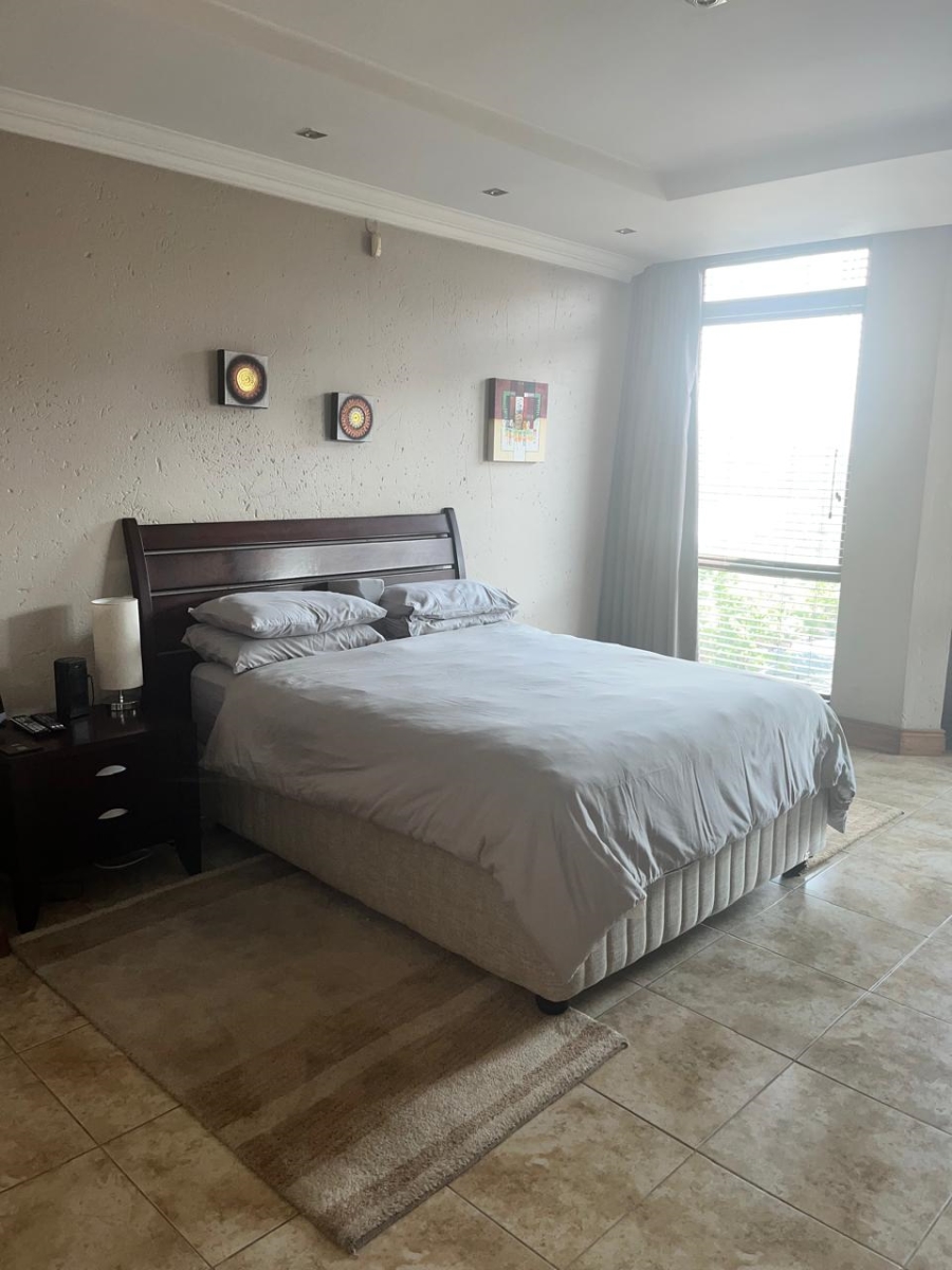 2 Bedroom Property for Sale in Bedfordview Gauteng