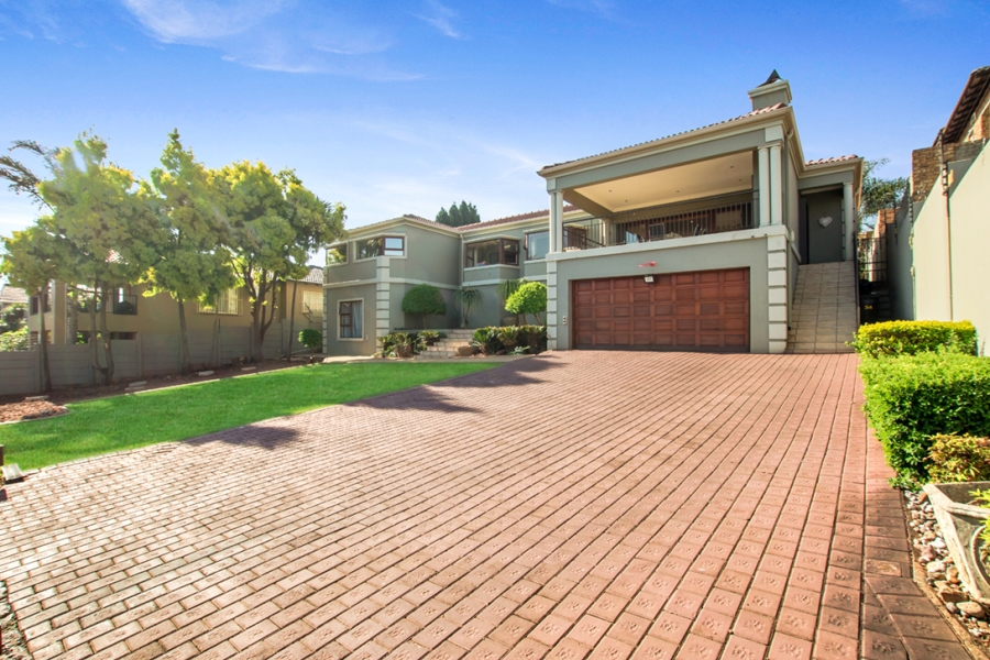 4 Bedroom Property for Sale in Rangeview Gauteng