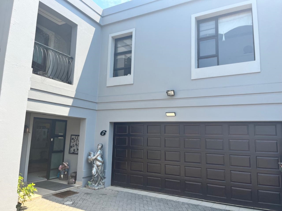 3 Bedroom Property for Sale in Bedfordview Gauteng