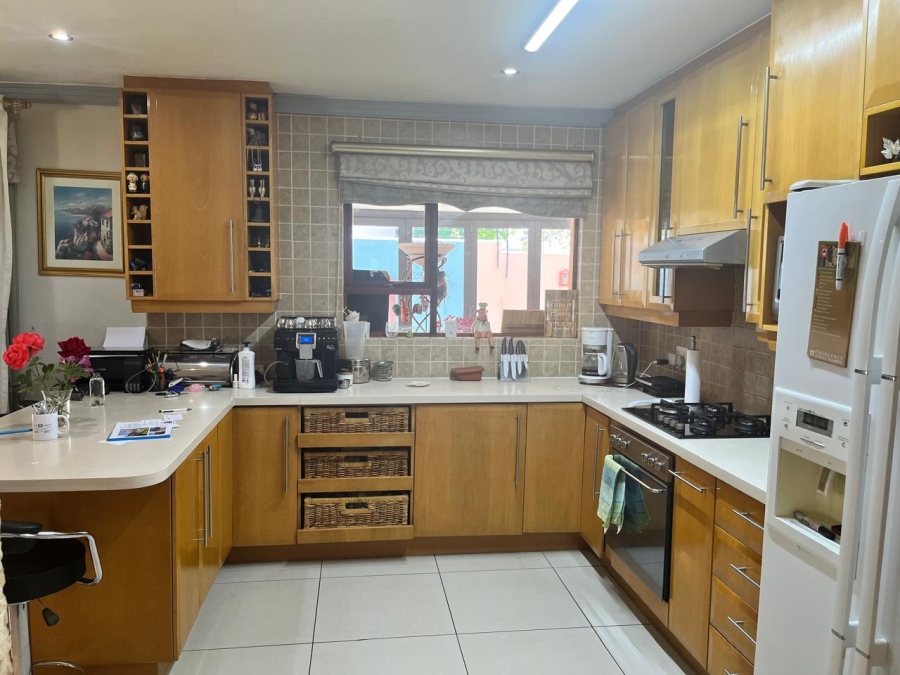3 Bedroom Property for Sale in Bedfordview Gauteng