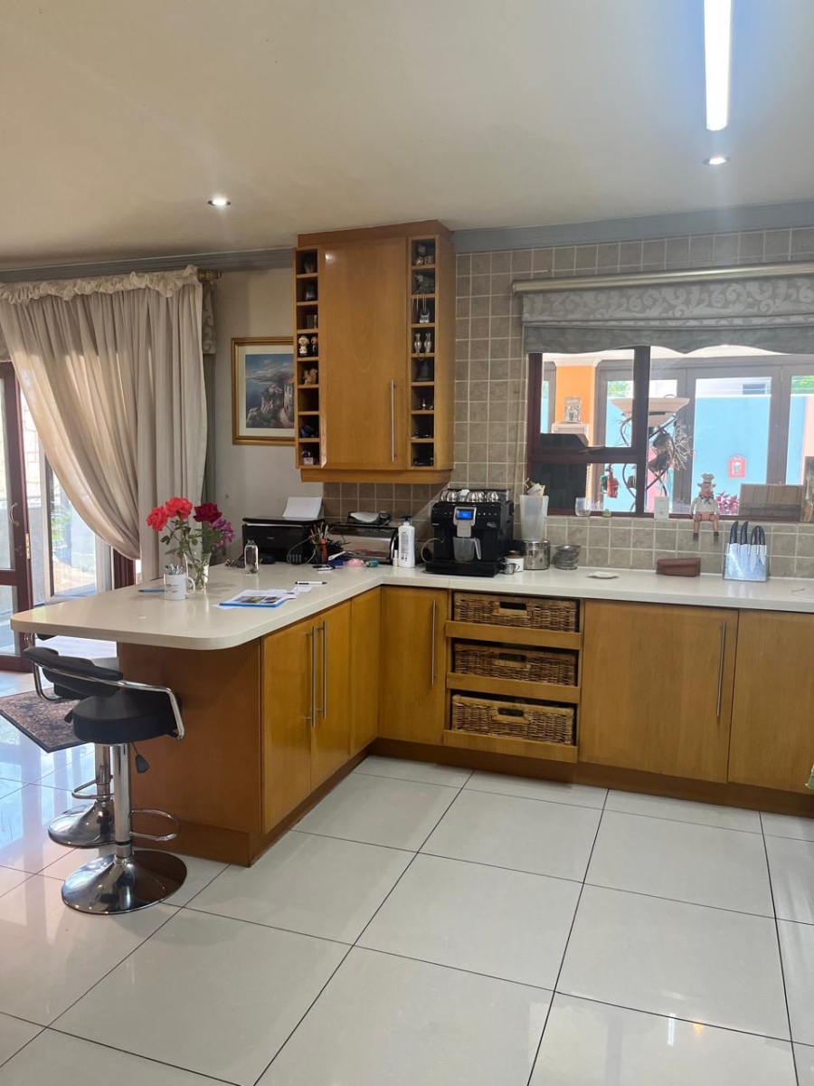 3 Bedroom Property for Sale in Bedfordview Gauteng