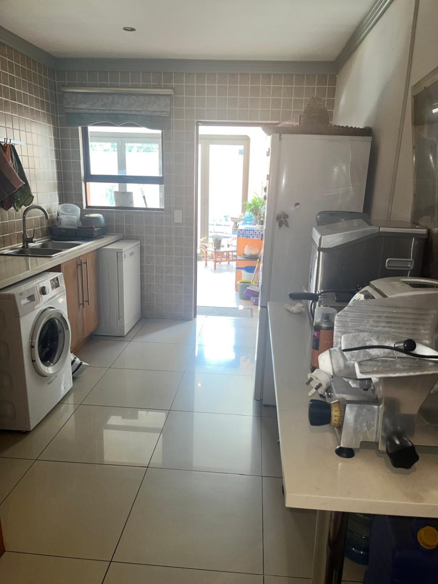 3 Bedroom Property for Sale in Bedfordview Gauteng