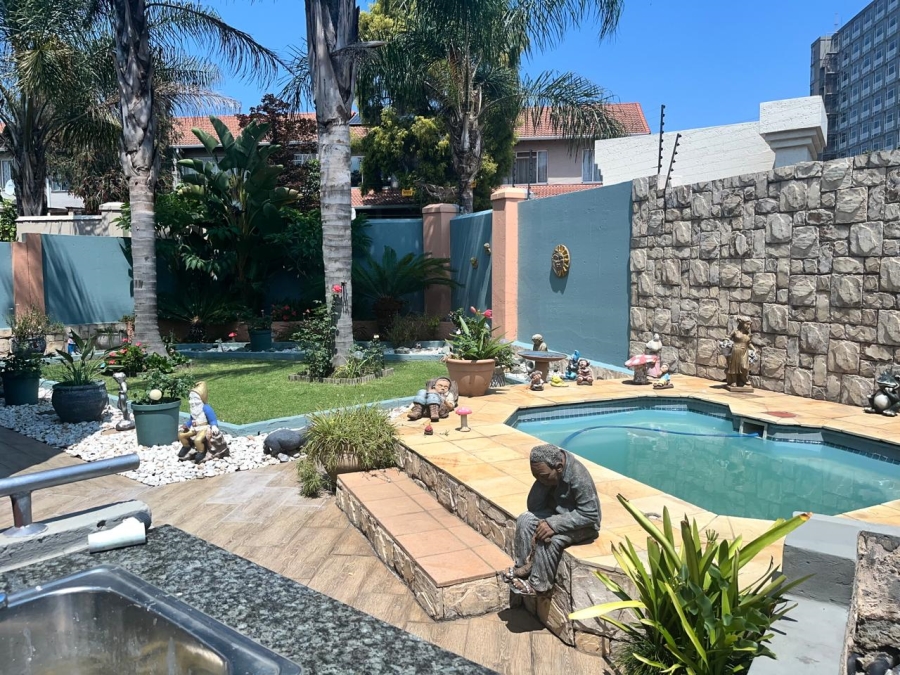 3 Bedroom Property for Sale in Bedfordview Gauteng