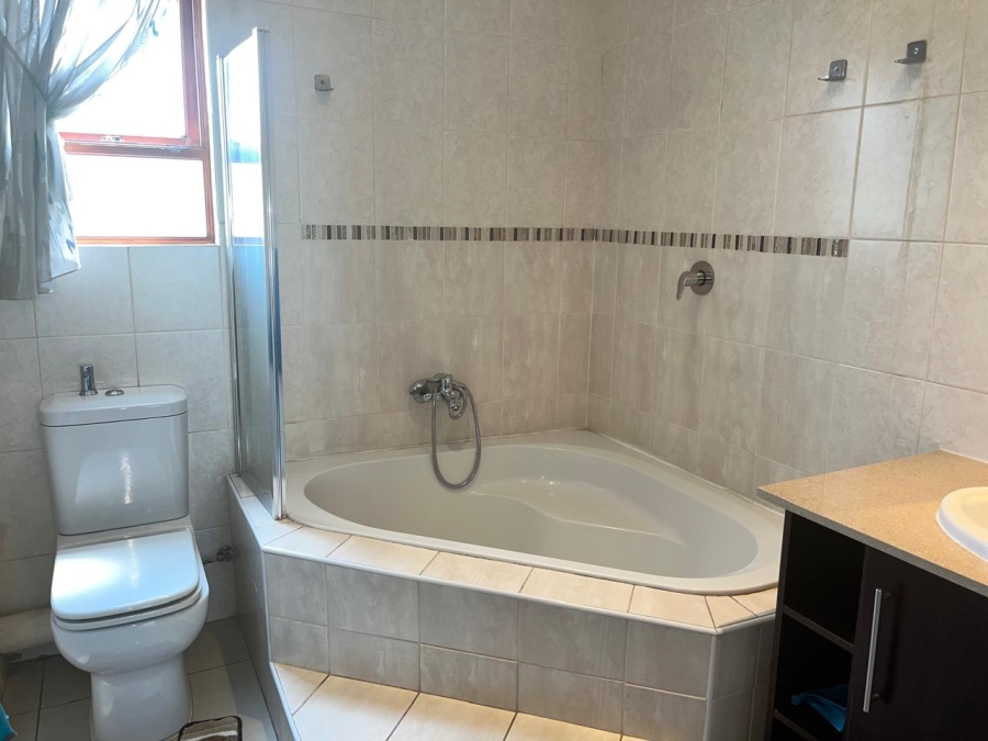 3 Bedroom Property for Sale in Bedfordview Gauteng