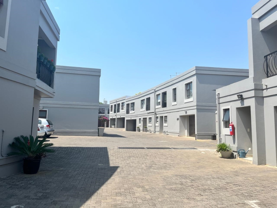 3 Bedroom Property for Sale in Bedfordview Gauteng