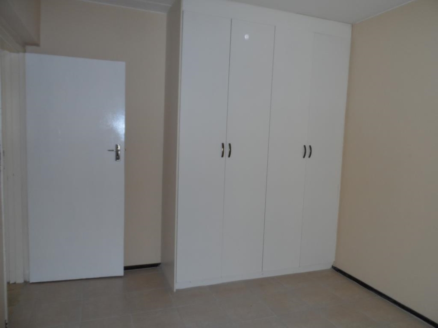2 Bedroom Property for Sale in Bardene Gauteng