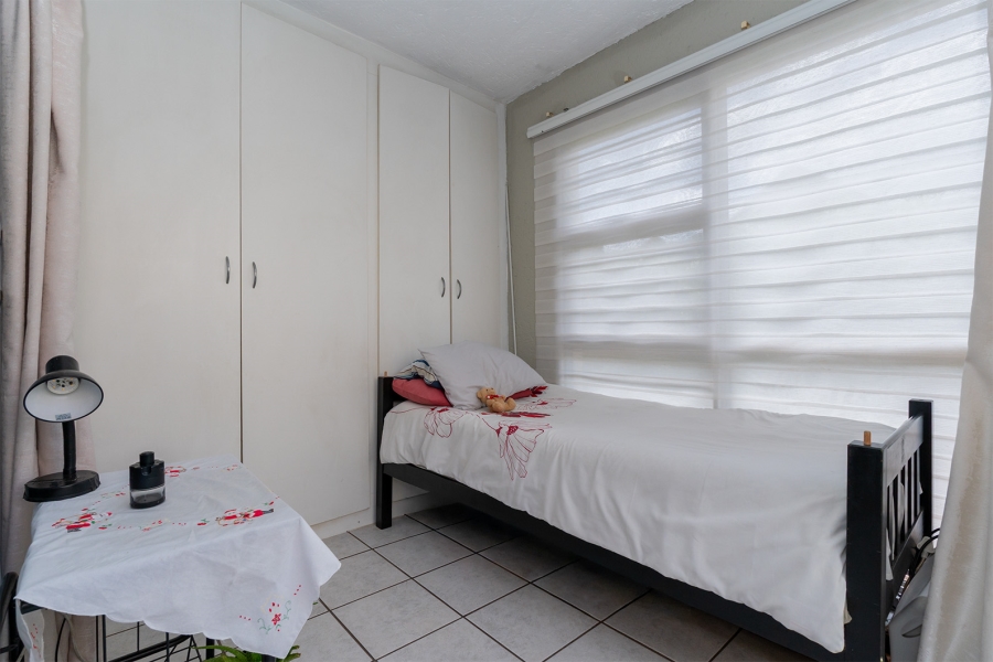 1 Bedroom Property for Sale in Bedford Gardens Gauteng