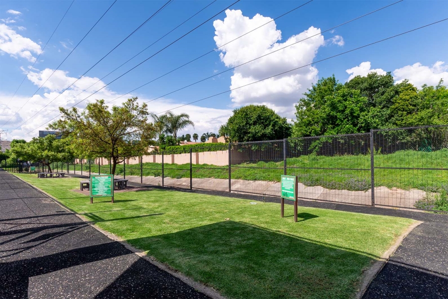 1 Bedroom Property for Sale in Bedford Gardens Gauteng