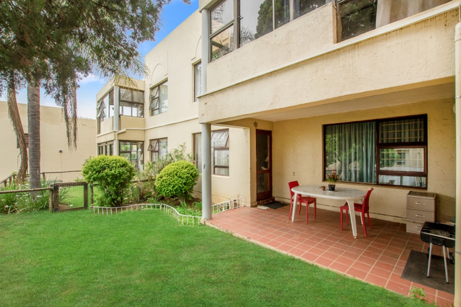 2 Bedroom Property for Sale in Weltevreden Park Gauteng