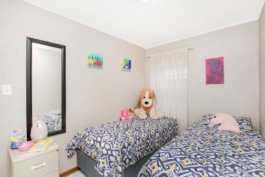 2 Bedroom Property for Sale in Weltevreden Park Gauteng