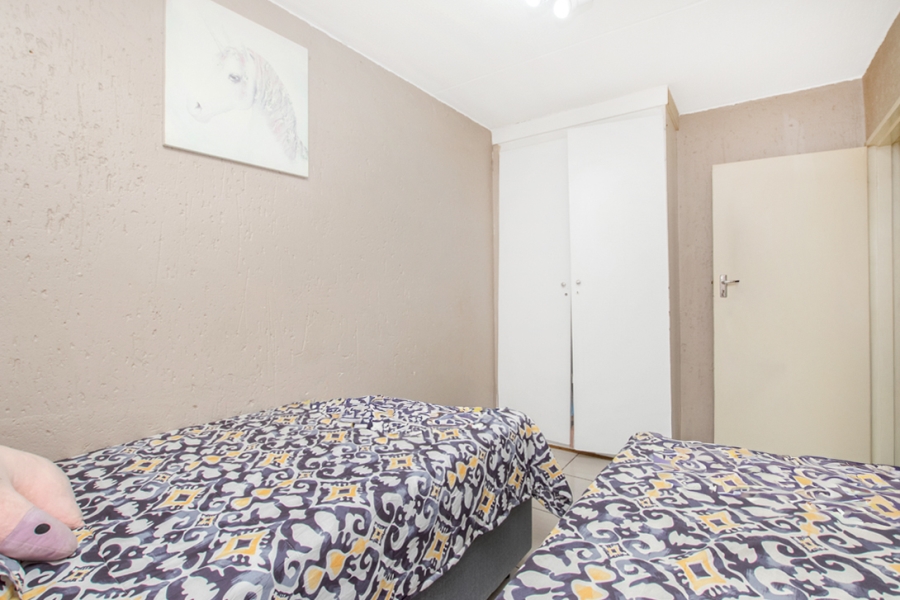 2 Bedroom Property for Sale in Weltevreden Park Gauteng