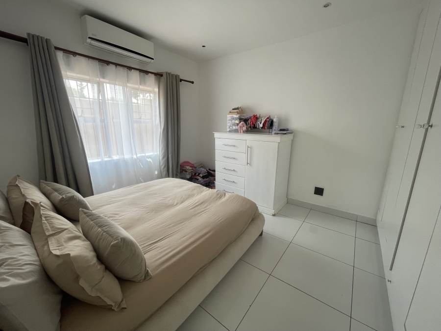 8 Bedroom Property for Sale in South Kensington Gauteng