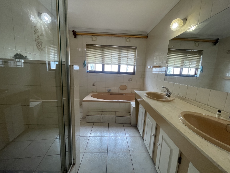 3 Bedroom Property for Sale in Bedford Gardens Gauteng