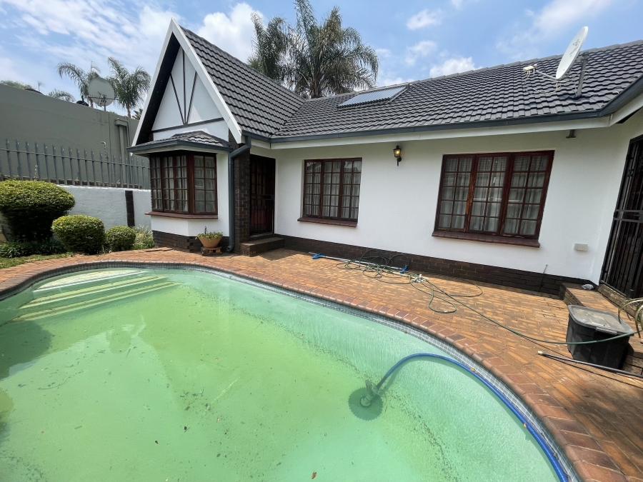 3 Bedroom Property for Sale in Bedford Gardens Gauteng