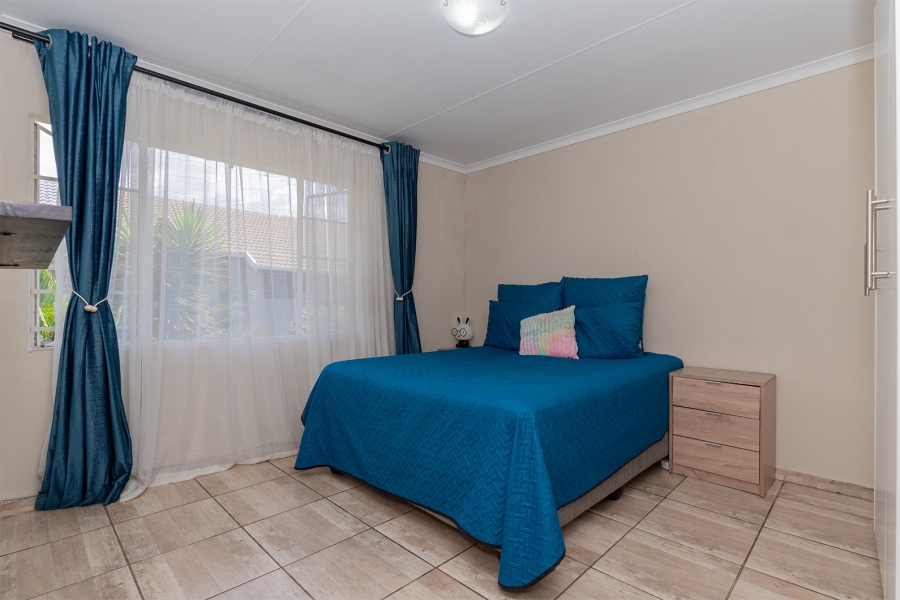 2 Bedroom Property for Sale in Ravenswood Gauteng