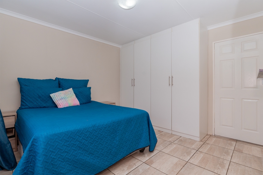 2 Bedroom Property for Sale in Ravenswood Gauteng