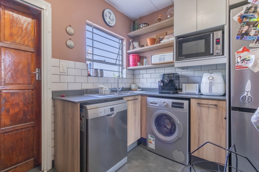 2 Bedroom Property for Sale in Dowerglen Ext 4 Gauteng