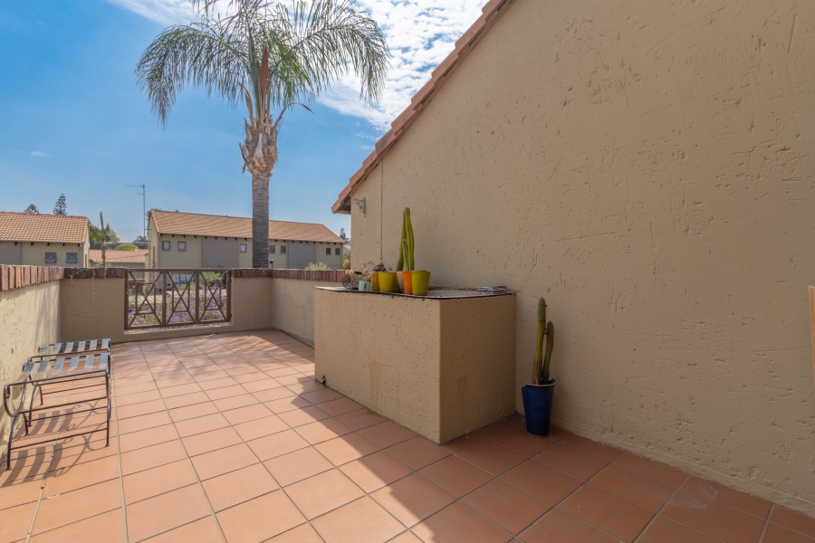 2 Bedroom Property for Sale in Dowerglen Ext 4 Gauteng