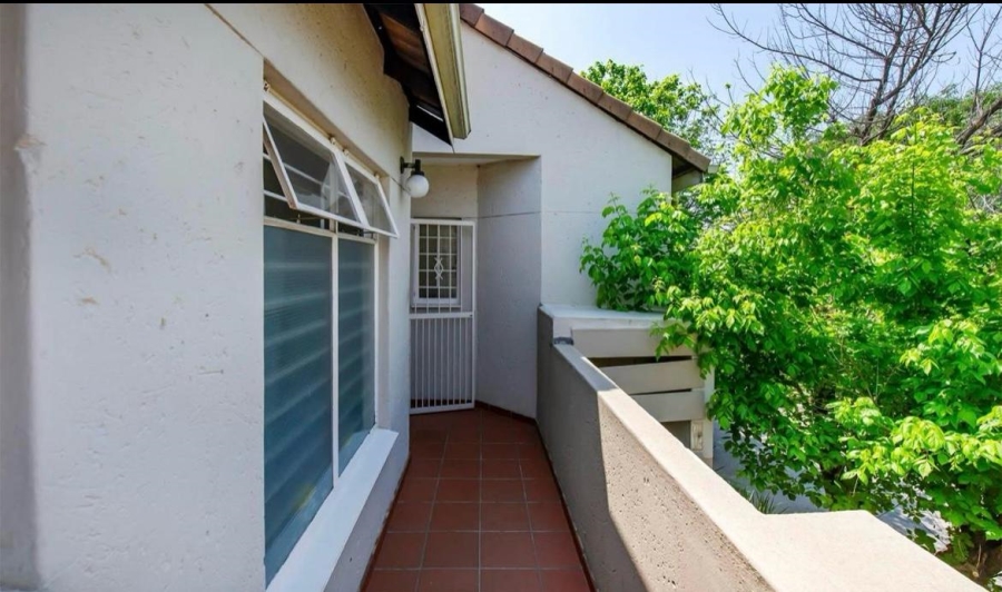 2 Bedroom Property for Sale in Eden Glen Gauteng