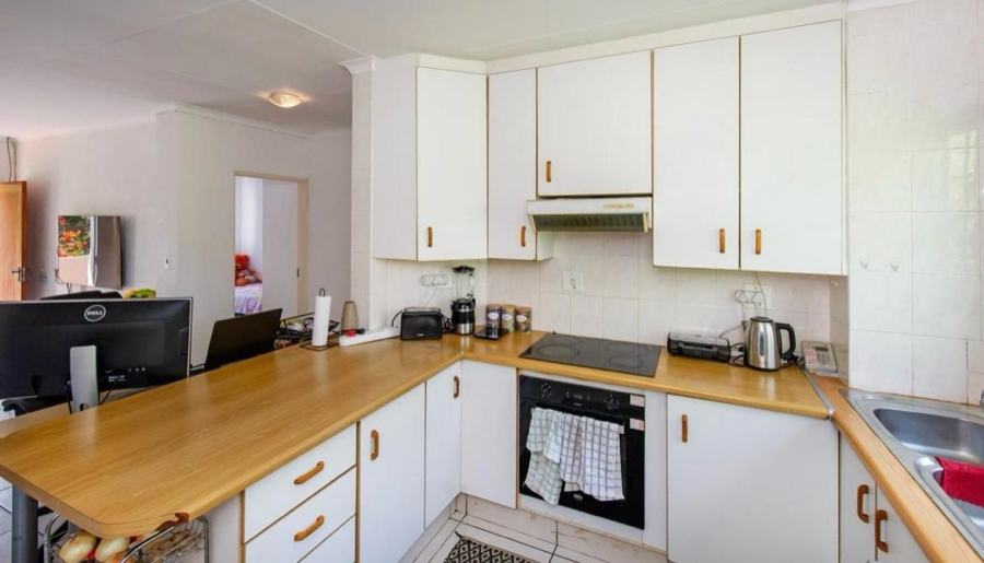 2 Bedroom Property for Sale in Eden Glen Gauteng