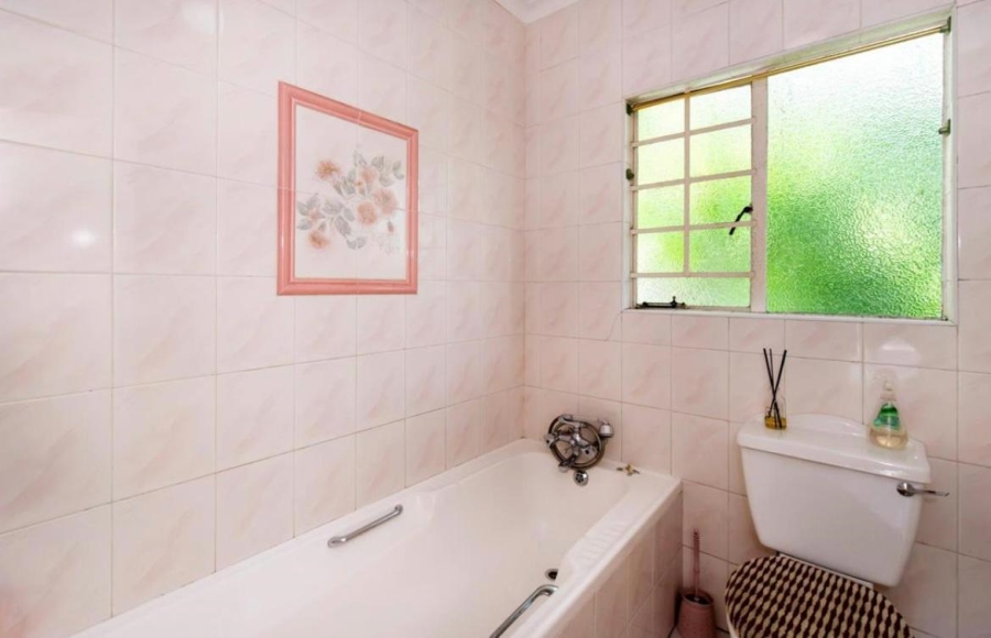 2 Bedroom Property for Sale in Eden Glen Gauteng