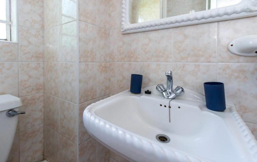 2 Bedroom Property for Sale in Eden Glen Gauteng