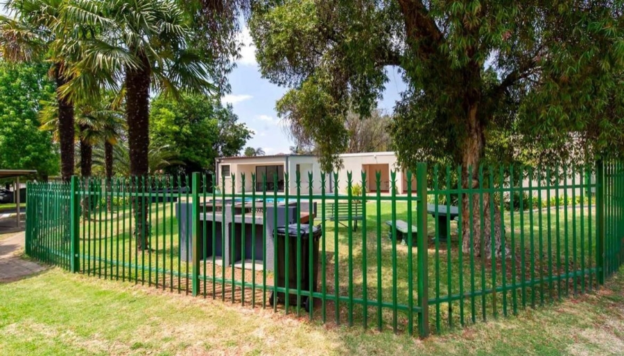 2 Bedroom Property for Sale in Eden Glen Gauteng